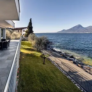 Luthien , Brenzone sul Garda Italien